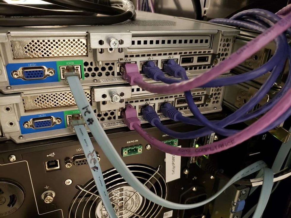 Server Cable Connections